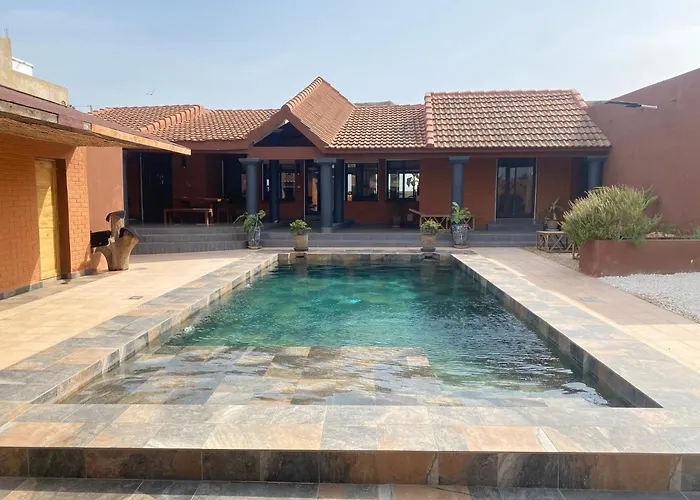 Maison Nakena